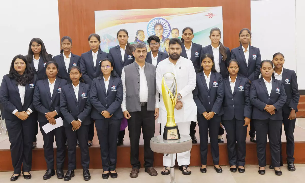 ఆ ఒక్క మాట‌కు... ప‌వ‌న్ క‌ల్యాణ్ కరిగిపోయారంతే!!