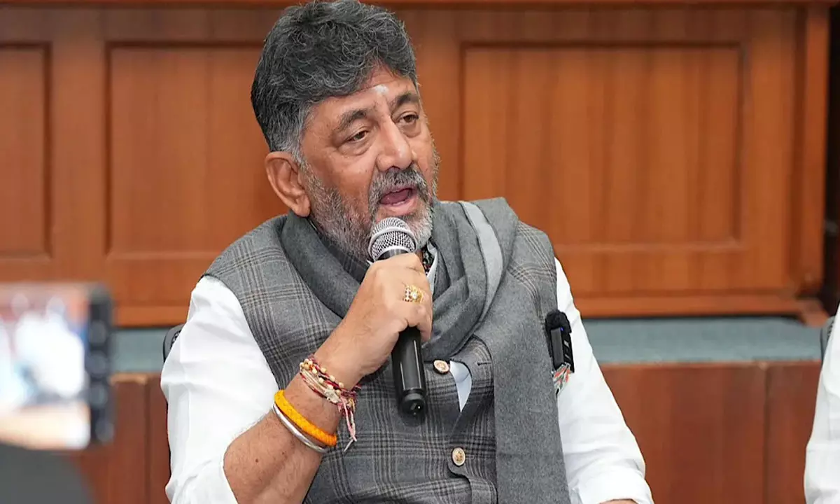 డీకే కొత్త సీఎం... కర్ణాటకంలో కొత్త ముహూర్తం ?