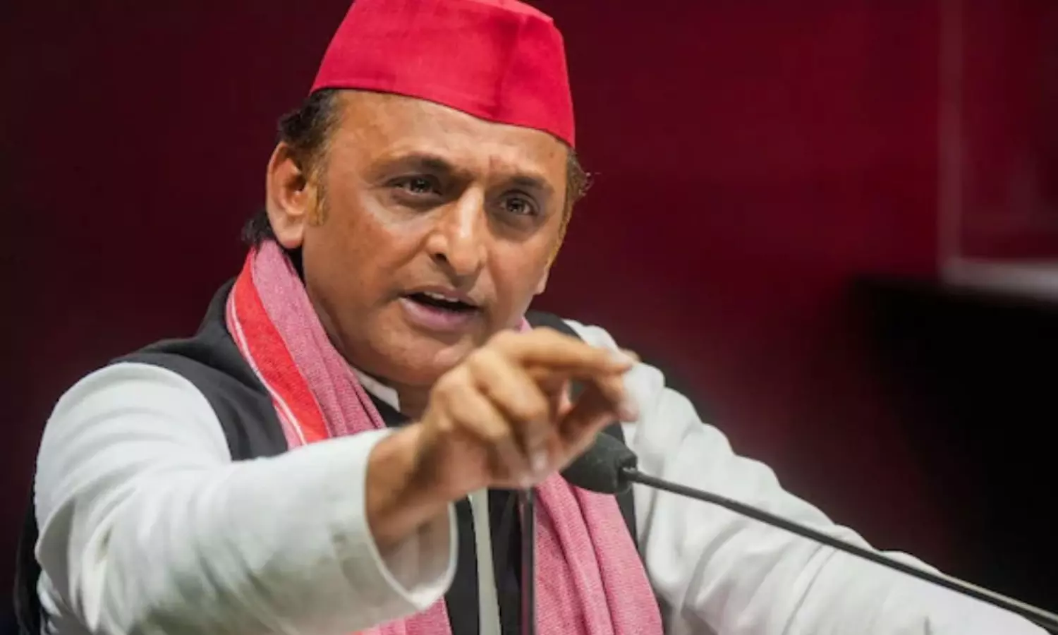 ఇండియా కూటమి సారధిగా అఖిలేష్...బీఆర్ఎస్ వైసీపీ ఓకేనా ? ఇండియా కూటమి సారధిగా అఖిలేష్...బీఆర్ఎస్ వైసీపీ ఓకేనా ?