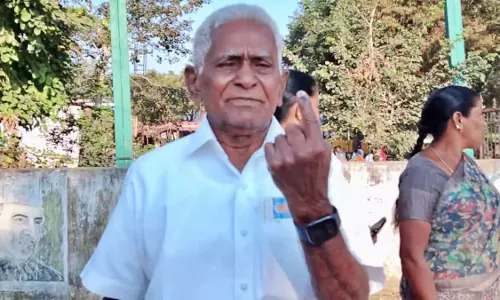 వయసు 95.. సర్పంచ్ గా విజయం.. ఆ పెద్దమనిషి మరో స్పెషల్ ఉంది వయసు 95.. సర్పంచ్ గా విజయం.. ఆ పెద్దమనిషి మరో స్పెషల్ ఉంది