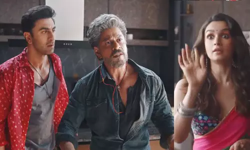 మూతి, ముఖం వాచేలా గుద్దుకున్న స్టార్లు