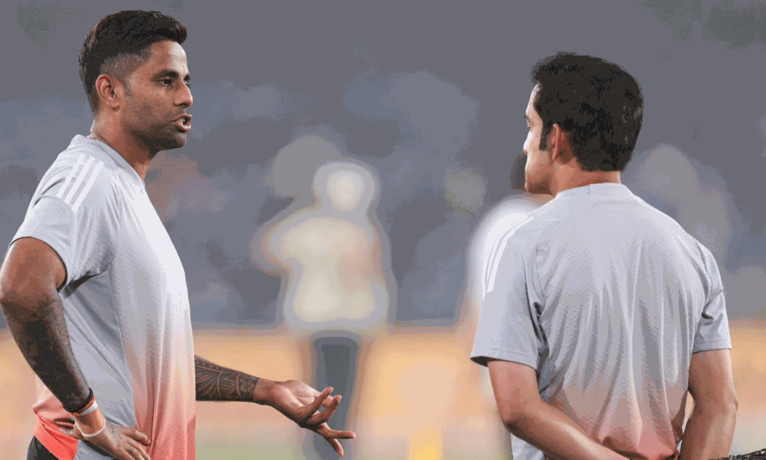 వన్ డౌన్ లో అక్షర్.. ఆఖర్లో దూబే.. ఈ ఐపీఎల్ గంభీర్ ఇక మారడా? వన్ డౌన్ లో అక్షర్.. ఆఖర్లో దూబే.. ఈ ఐపీఎల్ గంభీర్ ఇక మారడా?