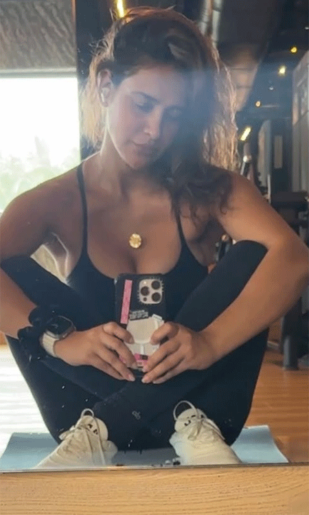 Mirror Moments & Mindful Living with Aisha Sharma