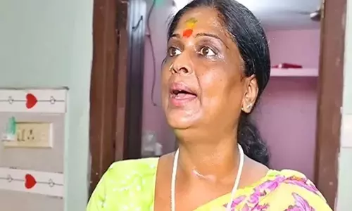 నిన్న పావలా శ్యామల.. నేడు పాకీజా.. పెద్దలు ఆలోచించాల్సిందే!