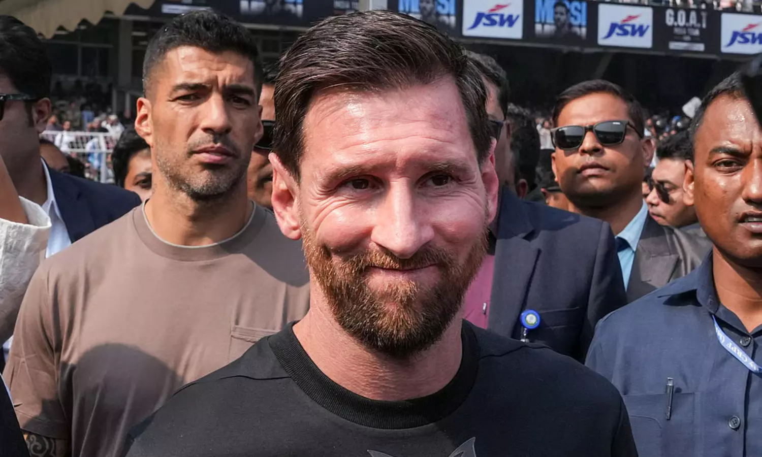 మెస్సీ విందుకు మెనూ ఇదే మెస్సీ విందుకు మెనూ ఇదే