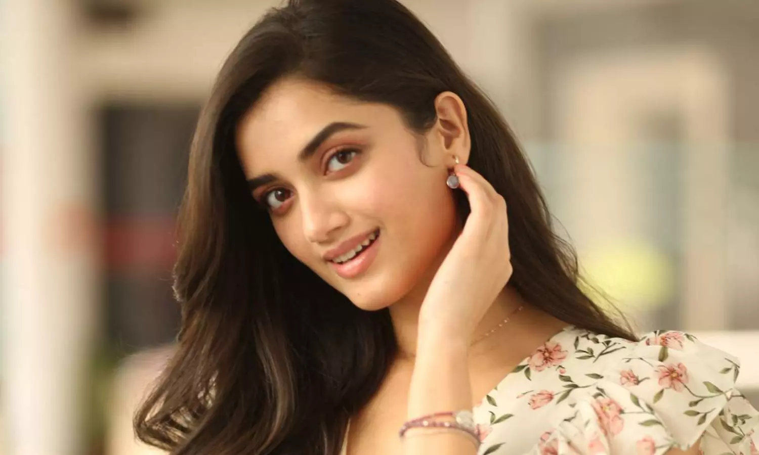 బచ్చన్ బ్యూటీకి లక్కీ ఛాన్స్..! బచ్చన్ బ్యూటీకి లక్కీ ఛాన్స్..!