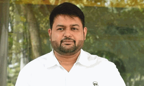 టాలీవుడ్ లో యూనిటీ లేదంటున్న త‌మ‌న్