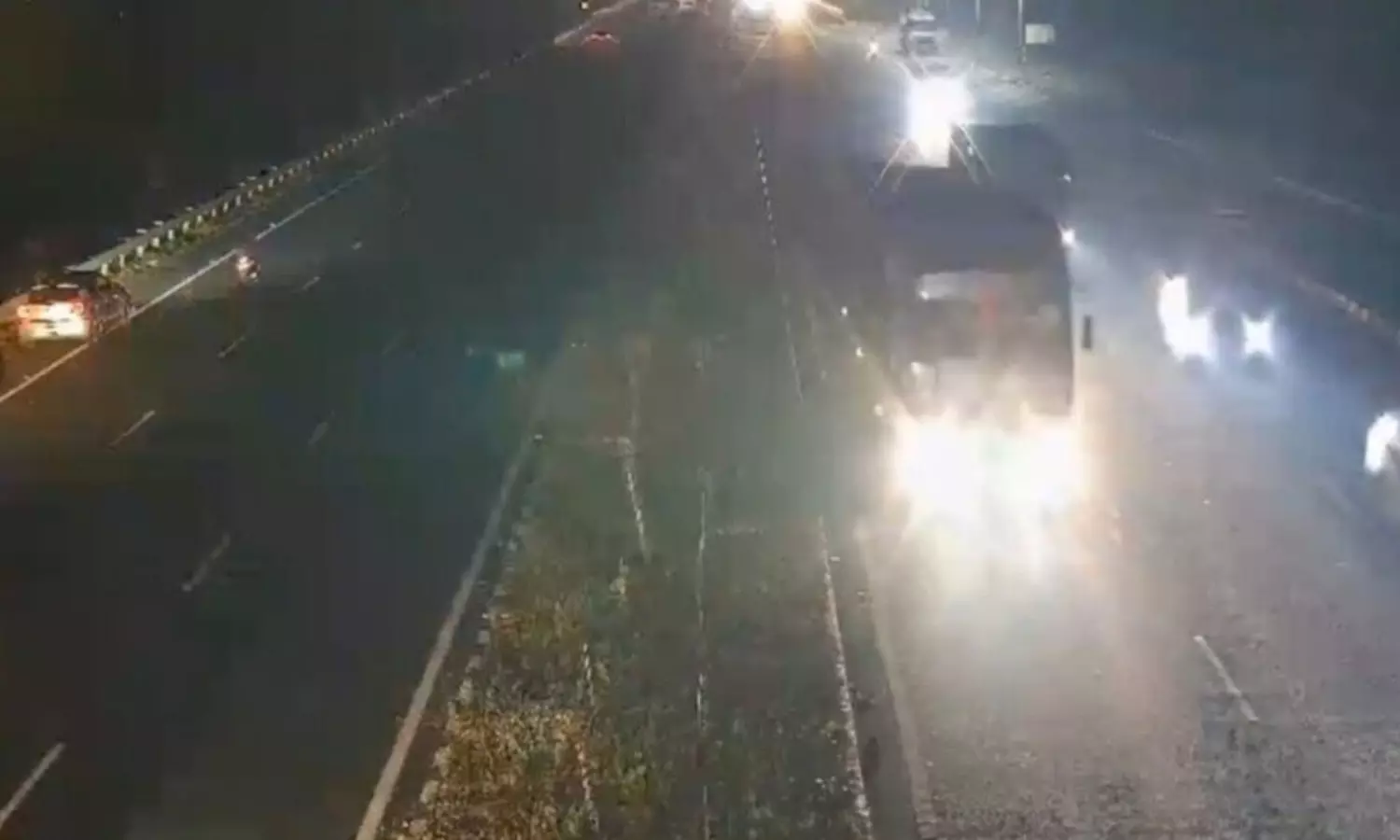 దొంగా-పోలీస్ దోస్తీ.. పల్నాడు జిల్లాలో చెలరేగిపోయిన ముఠా! దొంగా-పోలీస్ దోస్తీ.. పల్నాడు జిల్లాలో చెలరేగిపోయిన ముఠా!