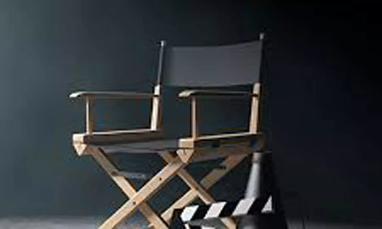 హిట్ ఇవ్వకపోతే ఆయనా కష్టమే! హిట్ ఇవ్వకపోతే ఆయనా కష్టమే!