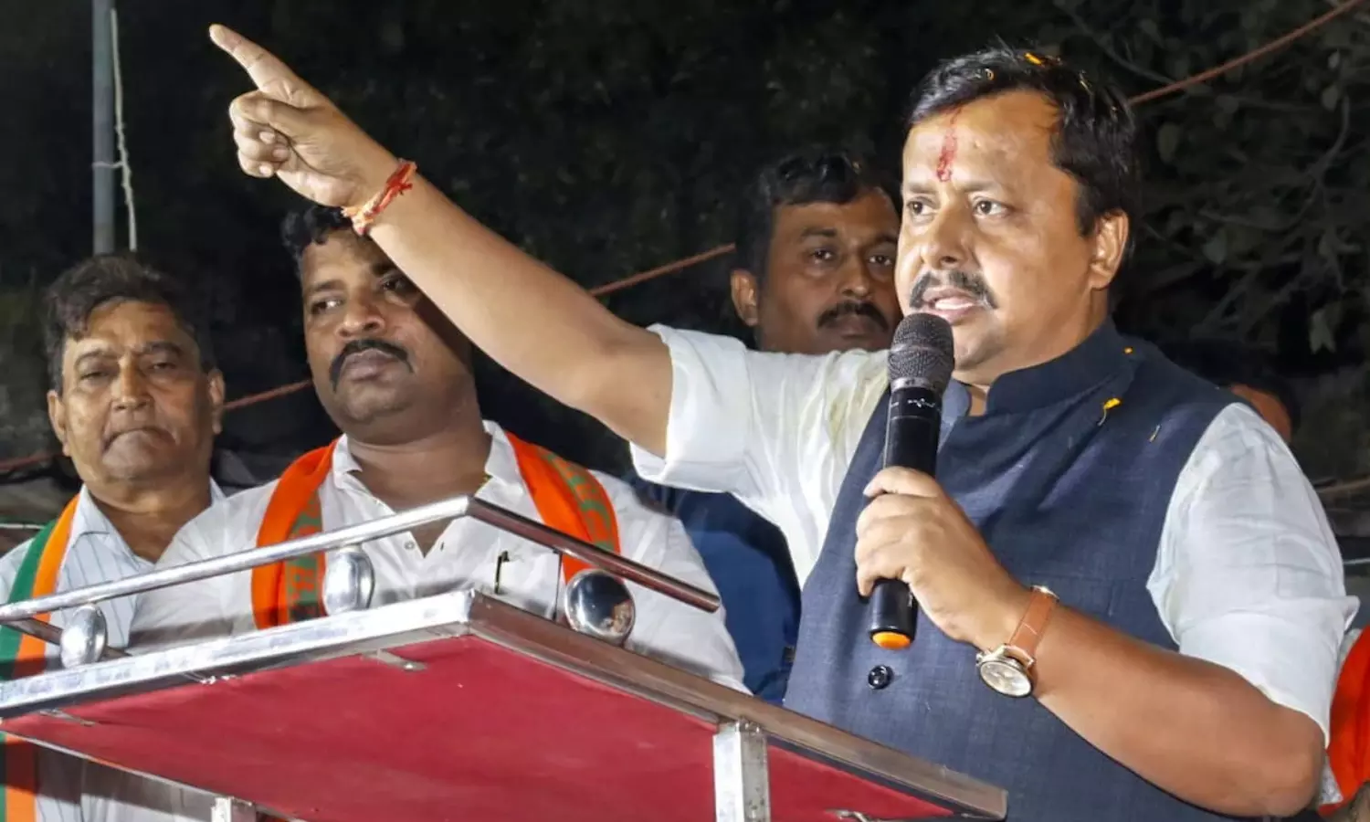 వయసులో పార్టీ కంటే చిన్నోడు..బీజేపీ కొత్త సారథి ప్రత్యేకతలివే! వయసులో పార్టీ కంటే చిన్నోడు..బీజేపీ కొత్త సారథి ప్రత్యేకతలివే!