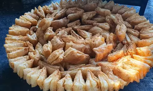 తెలుగోళ్లకు కాకినాడ కాజా.. బిహారీలకు సిలావ్ ఖాజా