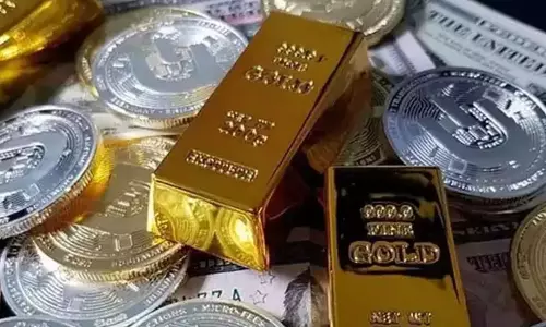 భూమి దూరమవుతున్న కల… బంగారం–వెండి అవుతున్న భరోసా!