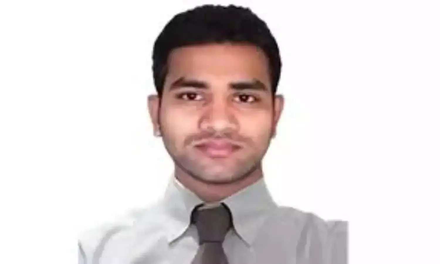 మరో సారి పోలీస్ కస్టడీకి ఐబొమ్మ రవి.. ఎన్ని రోజులంటే..! మరో సారి పోలీస్ కస్టడీకి ఐబొమ్మ రవి.. ఎన్ని రోజులంటే..!