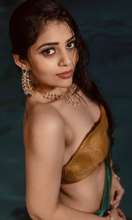 Bandhavi Sridhar’s dreamy shoot blends beauty and artistry