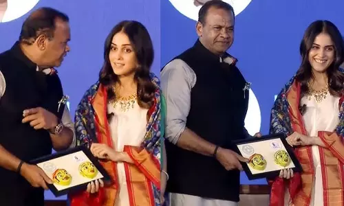 మంత్రి గారి కామెంట్స్ వినగానే జెనీలియా