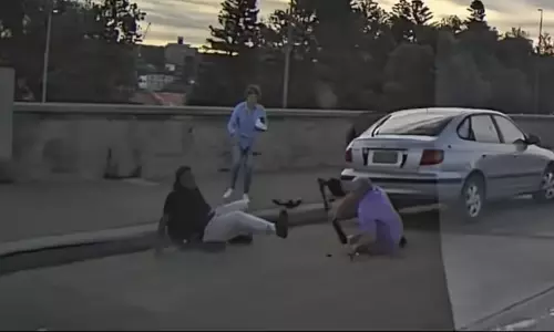 బోండి బీచ్‌  లో రెండో హీరో... కొత్త ఫుటేజ్  వైరల్!