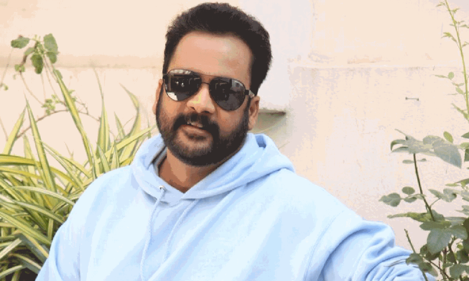 మల్టీప్లెక్స్ దోపిడీ వల్లే OTTలకు దగ్గరయ్యారు! మల్టీప్లెక్స్ దోపిడీ వల్లే OTTలకు దగ్గరయ్యారు!