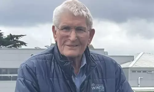 అనుకోకుండా ఉమ్మిన వృద్ధుడికి భారీ జరిమానా.. చట్టప్రకారమే అయినా.. ఆగ్రహిస్తున్న దేశస్తులు.. అసలు స్టోరీ ఏంటి?