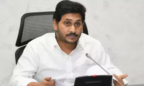 ఆర్థిక ఇబ్బందులా.. జ‌గ‌న్ అంటే నిర్ల‌క్ష్య‌మా..?