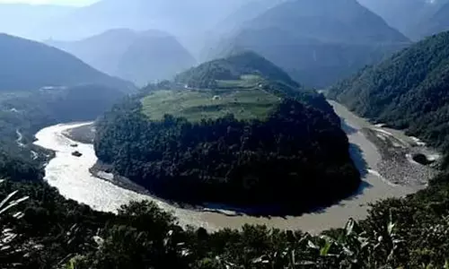 భారత్ పై చైనా వాటర్ బాంబ్...తప్పదా...