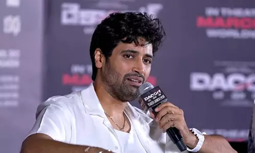 సముద్రంలో చాలా చేపలుంటాయి.. కానీ మేము గోల్డ్ ఫిష్