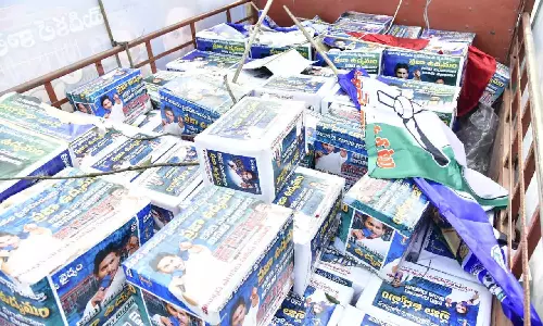 వైసీపీకి వాట్ నెక్స్ట్...కూటమి చాన్స్ ఇస్తుందా ?