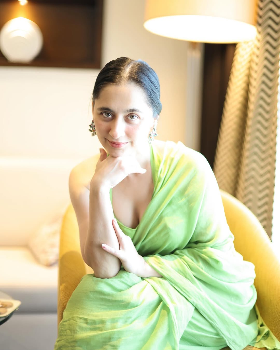 Sanjeeda Shaikh radiates grace in green saree on her birthday Sanjeeda Shaikh radiates grace in green saree on her birthday