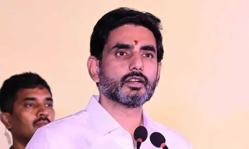 వారికి గుండెలు అదిరే షాకింగ్  విషయం చెప్పిన లోకేష్!