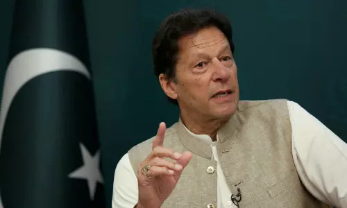 మరో 17 ఏళ్లు జైలు.. ఇమ్రాన్ ఖాన్ జీవితాన్ని అలా ప్లాన్ చేశారా..!