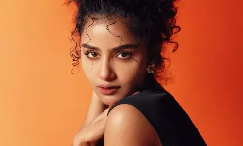 ప్రేక్ష‌కుల మీద ప‌డితే ఏం లాభం అమ్మ‌డు?