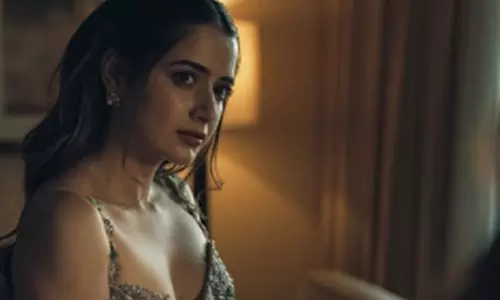 సీనియ‌ర్ హీరోల‌తో నో ఇష్యూ.. యంగ్ హీరోయిన్!