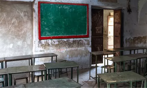 దేశంలో పెరిగిన దెయ్యం పాఠశాలలు... తెలంగాణలో ఎక్కువ గురూ!