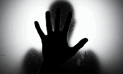 అపరిచితుడివి నీవే !