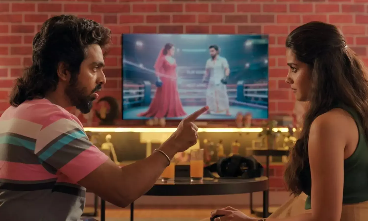 హిట్టు కోసం అడ‌ల్ట్ కామెడీనే న‌మ్ముకున్నాడే!