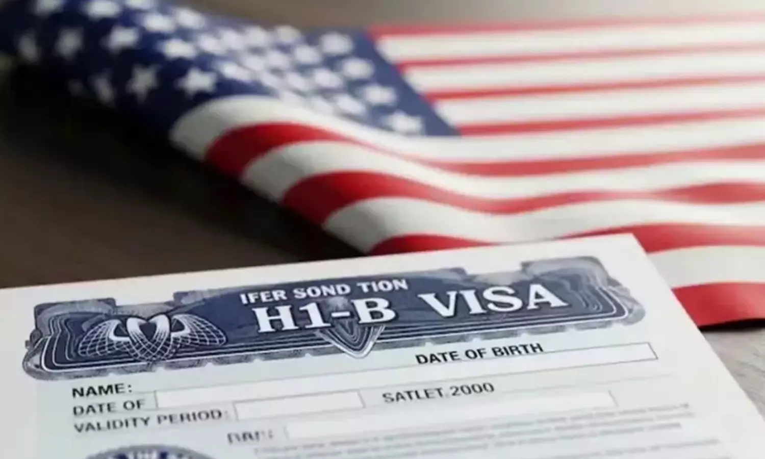 విదేశీ ప్రయాణాలు వద్దు.. హెచ్-1బీలకు మరో దిగ్గజ సంస్థ హెచ్చరిక విదేశీ ప్రయాణాలు వద్దు.. హెచ్-1బీలకు మరో దిగ్గజ సంస్థ హెచ్చరిక
