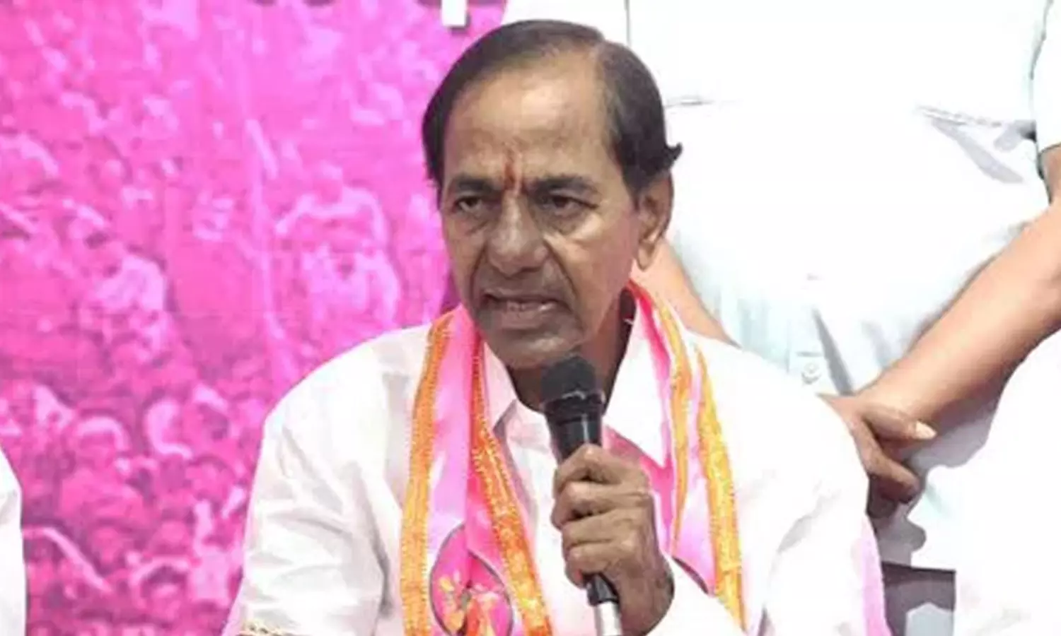 కేసీఆర్ కి అలా జరిగిందేమో... సరిపోయిందా ?