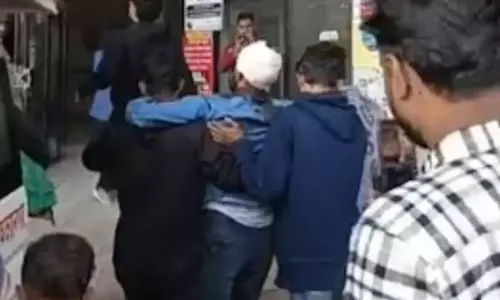 బంగ్లాలో మరో నాయకుడి  తలపై కాల్పులు... ఎవరి లేడీ క్రిమినల్..!