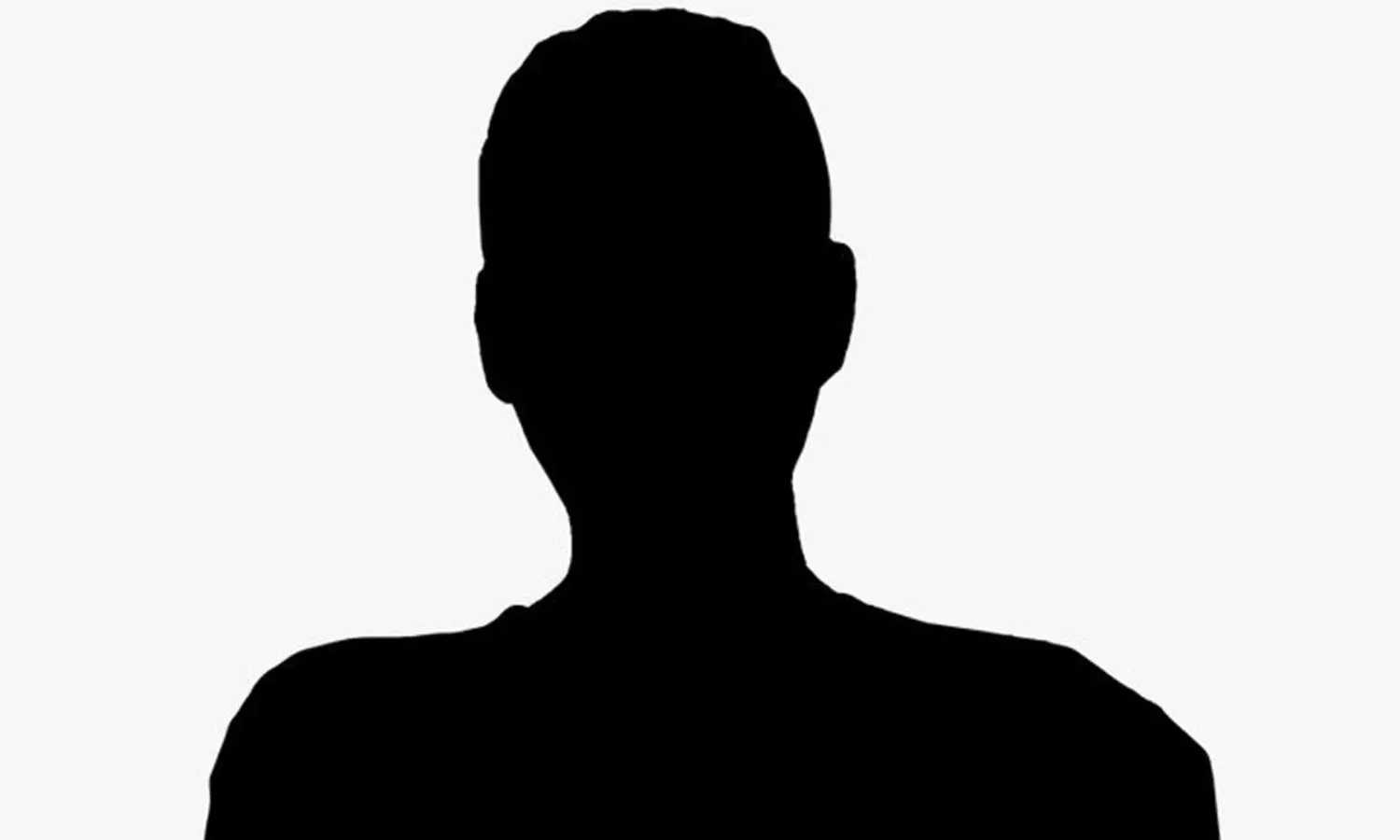 పిసినిగొట్టు హీరో వెన‌క 60 కుటుంబాలు