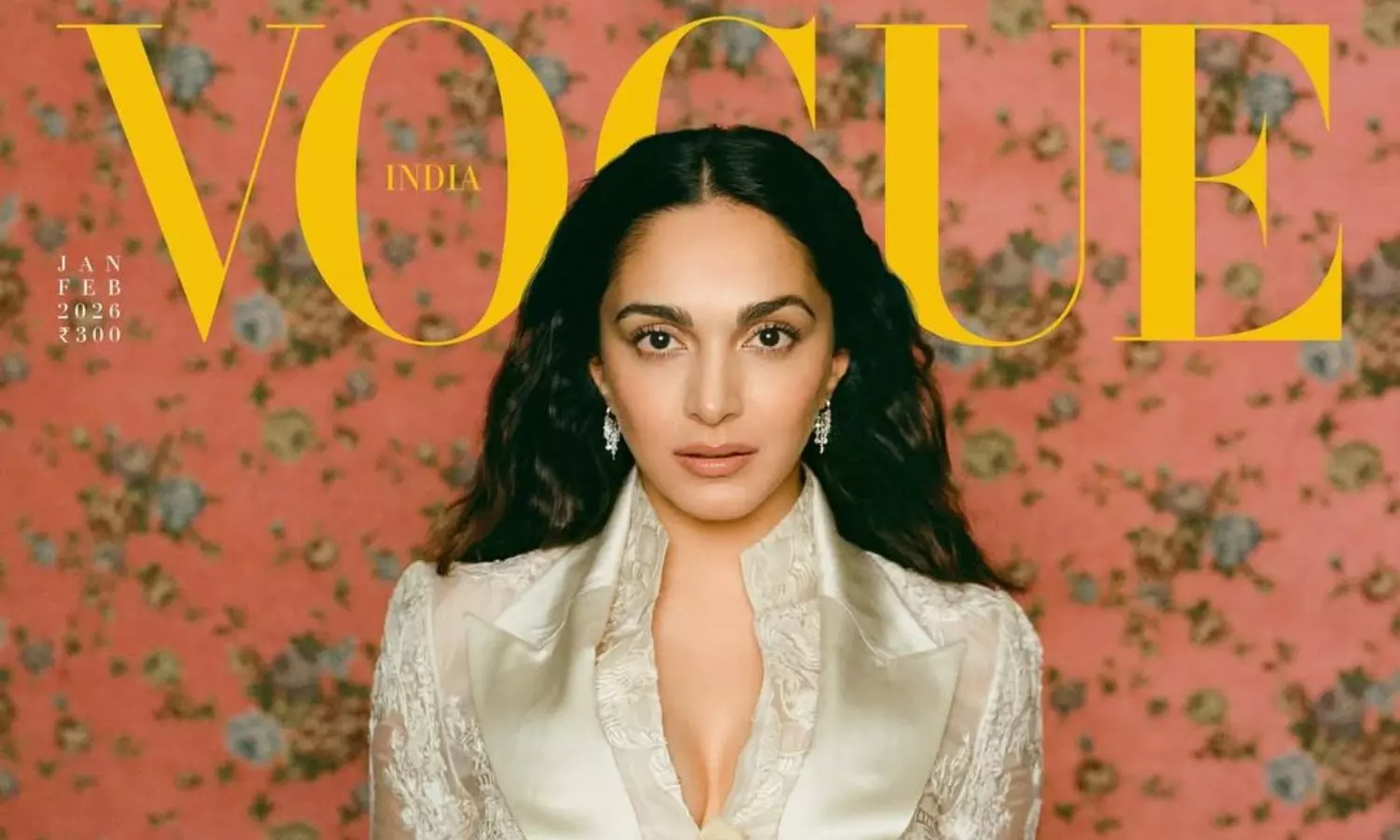 తల్లి అయిన తర్వాత తొలిసారి కెమెరా ముందుకి వచ్చిన స్టార్ హీరోయిన్..!