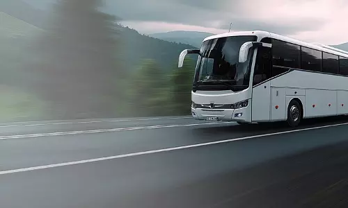 షాకింగ్ ధరలు... పండగంతా ప్రైవేట్ ట్రావెల్స్ లోనే..!