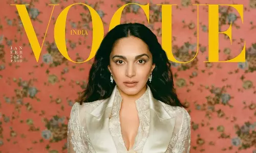 తల్లి అయిన తర్వాత తొలిసారి కెమెరా ముందుకి వచ్చిన స్టార్ హీరోయిన్..!