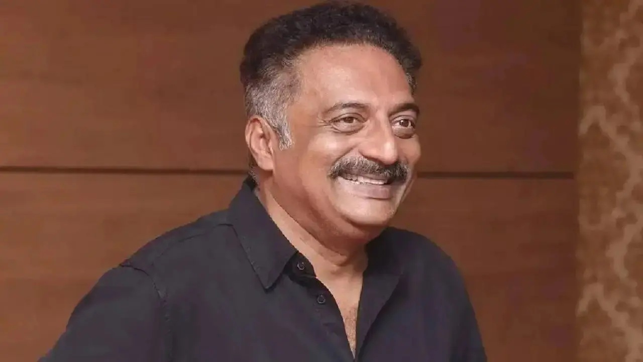 మోనార్క్‌ యాటిట్యూడ్‌లో ఇంత మార్పా? | prakash raj shows gratitude on ...