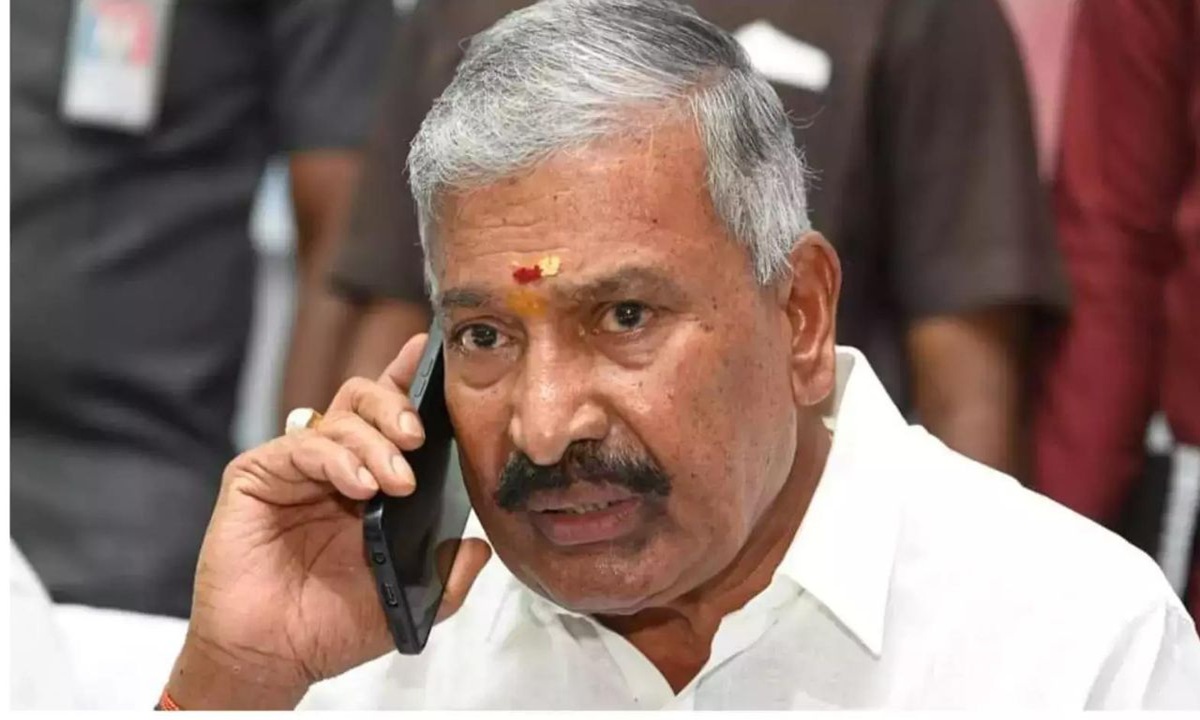 Pedda R C Reddy పెద్దిరెడ్డి పెద్దరికం తగ్గుతోందా? ఉమ్మడి చిత్తూరులో వైసీపీలో ...