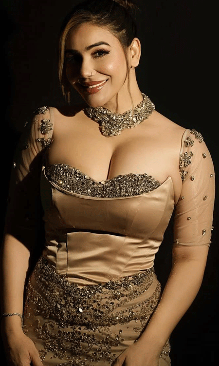 Kangna Sharma dazzles in crystal embellished champagne gown