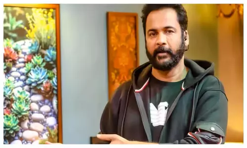 చాగంటి, గరికపాటి మాటలను గుర్తుచేస్తూ శివాజీ మరో వివరణ!