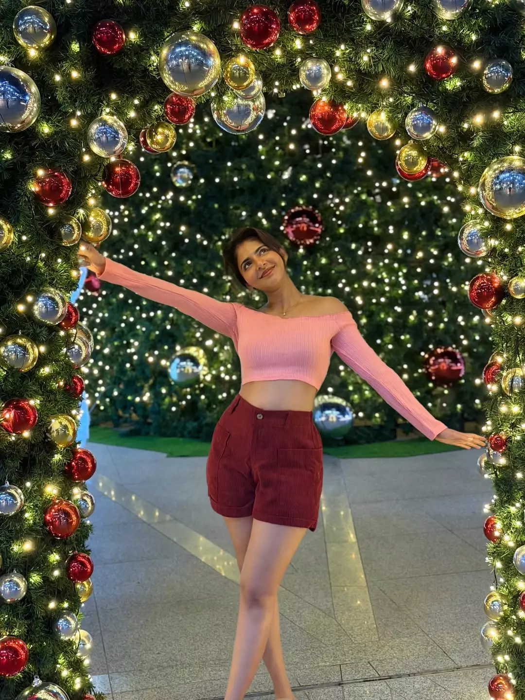 Iswarya Menon Spreads Holiday Cheer in a Chic Pink Top Iswarya Menon Spreads Holiday Cheer in a Chic Pink Top