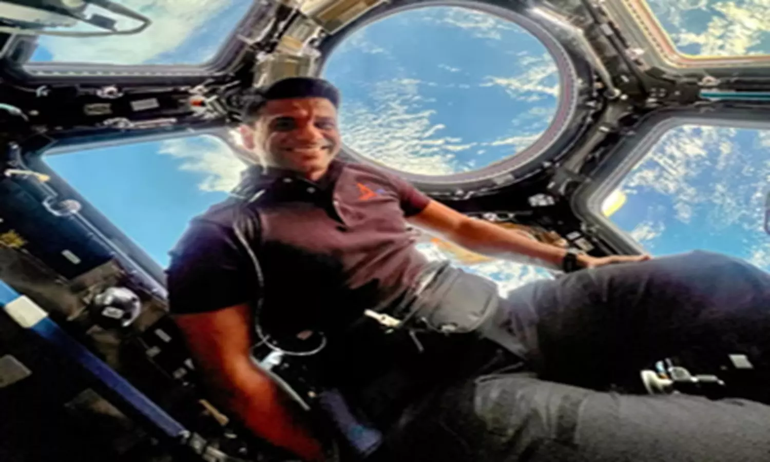 కొత్త విషయం: అంతరిక్షయానానికి ముందు అలా చేస్తారన్న శుభాంశు