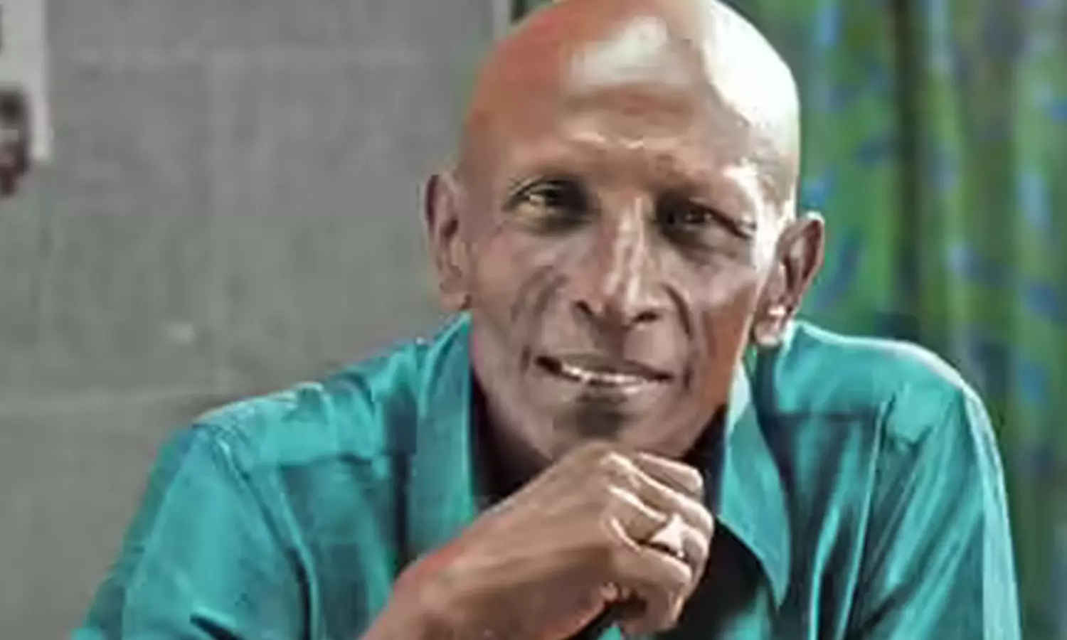 గుండు విల‌న్ ఎంత సంతోషంగానంటే?