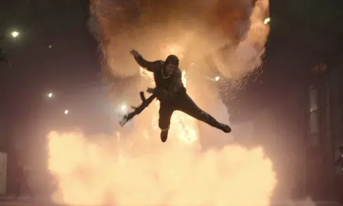 ప్రేక్షకులు వైలెన్స్ కోరుతున్నారనే..?