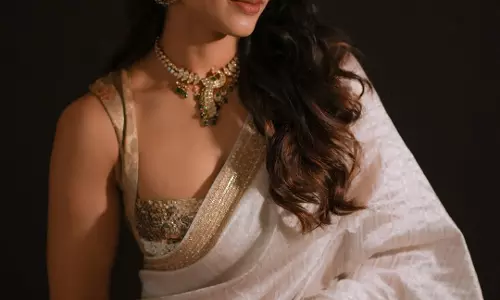 Sapthami Gowda Embraces Timeless Elegance in a Classic White Saree